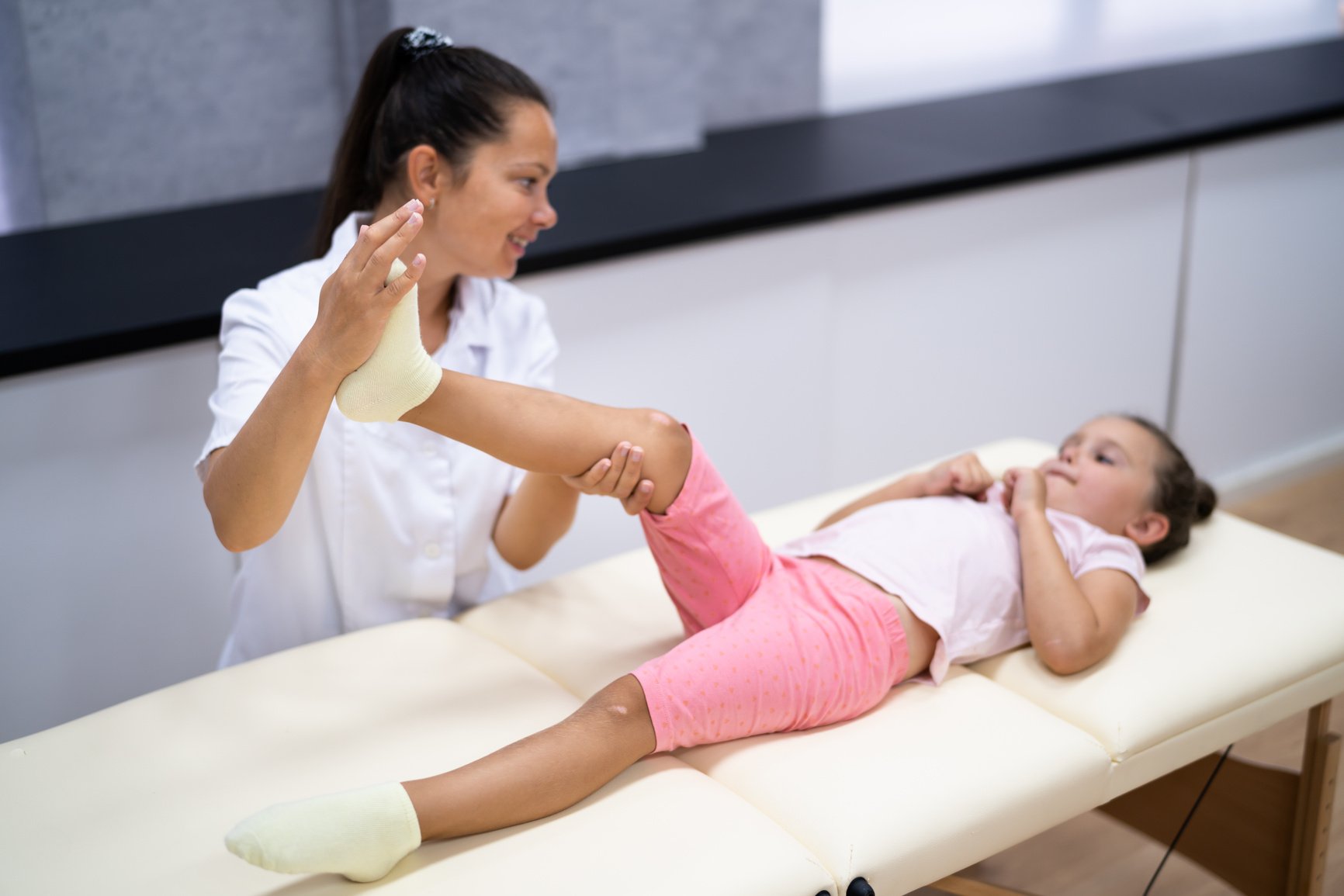 Pediatric Chiropractor Orthopedic Physiotherapy